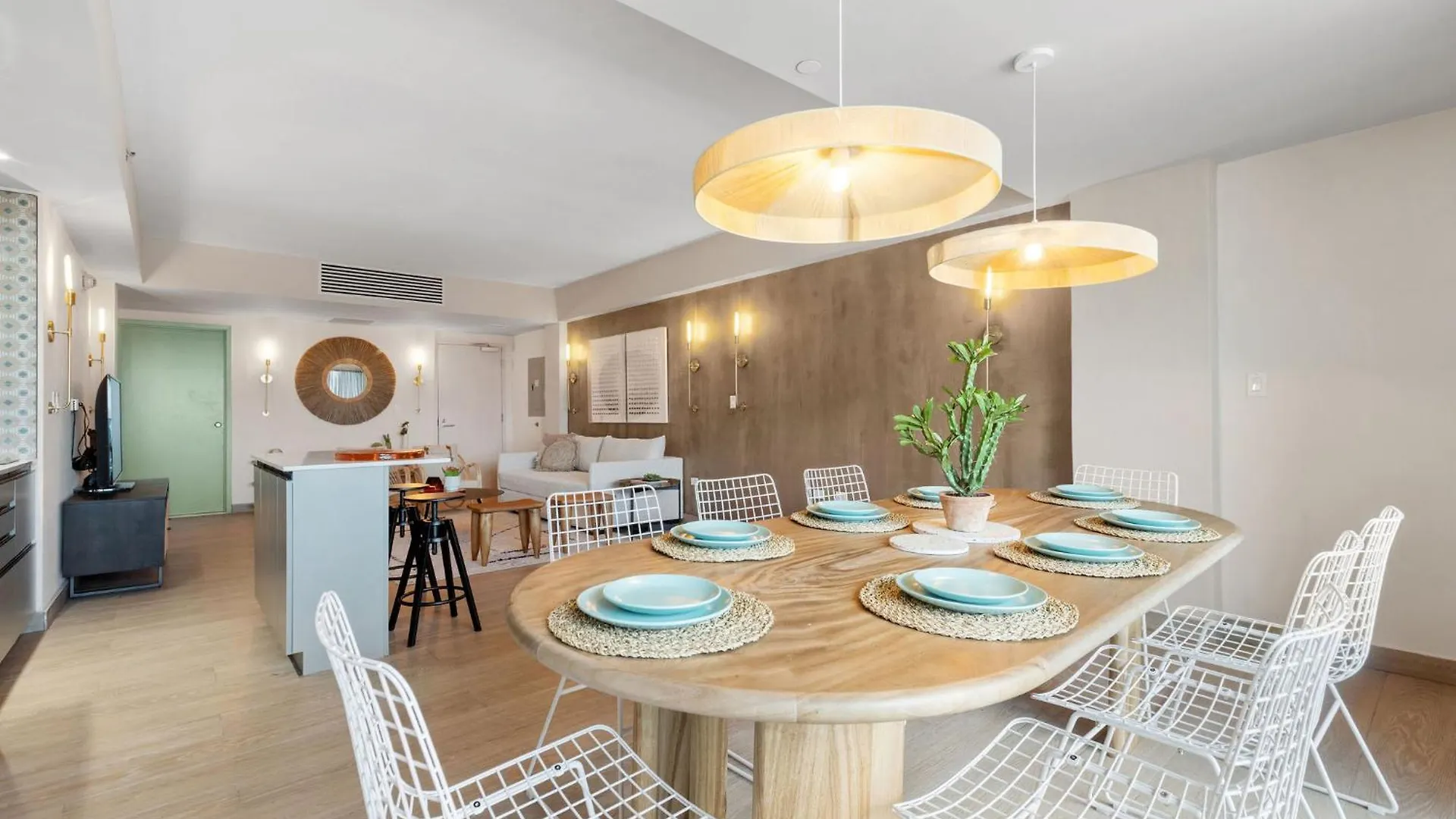 Aparthotel Hibird- Apartment And Suites Hotel San Juan