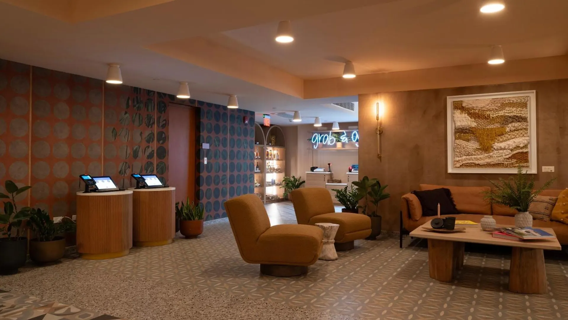 Hibird- Apartment And Suites Hotel San Juan Aparthotel